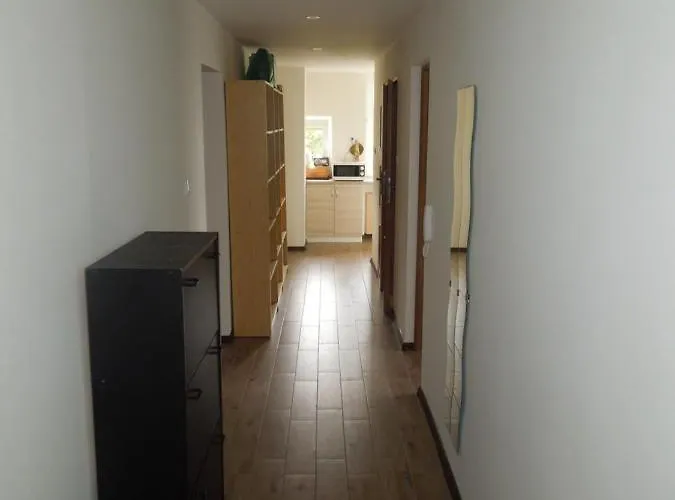 University Apartamento *