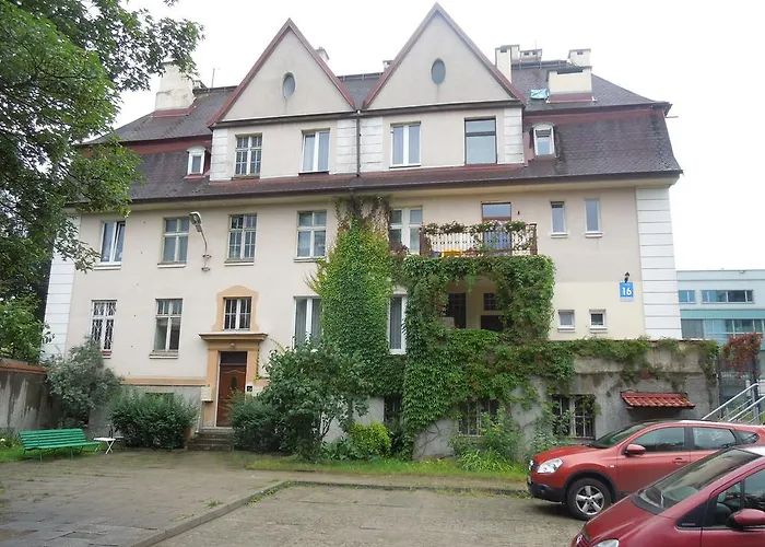 University Apartamento *